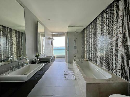 Five-star Luxury Apartment