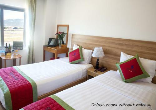 Siren Flower Hotel