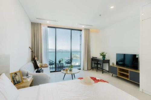 Apartamento C?n H? Studio Scenia Bay