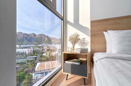 Scenia Bay Residences Apartment