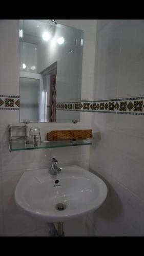 Bed & Breakfast Nh� Ngh? Ng?c Tr� Ph�
