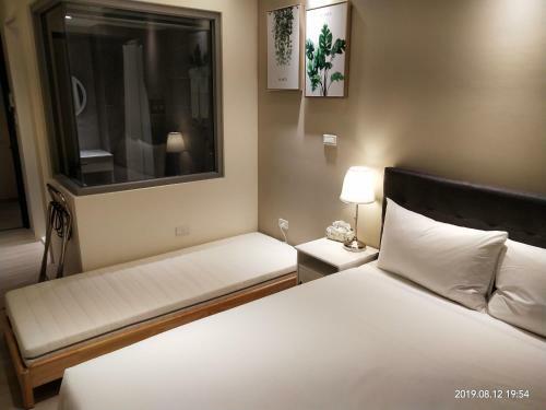 Shine Residence