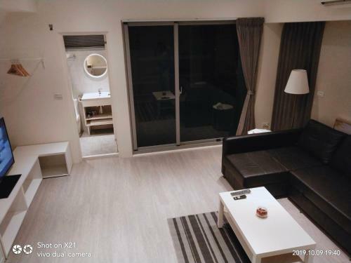 Shine Residence