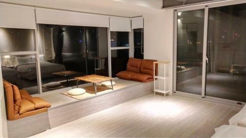 Shine Residence