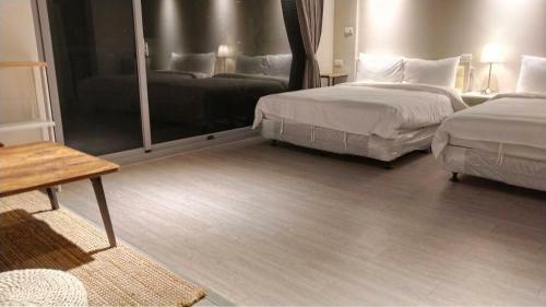 Shine Residence