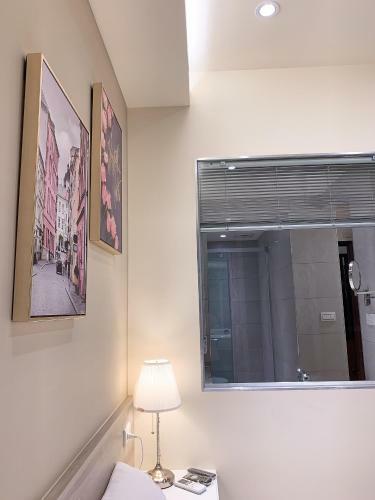 Shine Residence