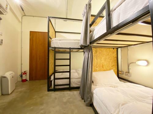 Fengjia Living Lab Hostel