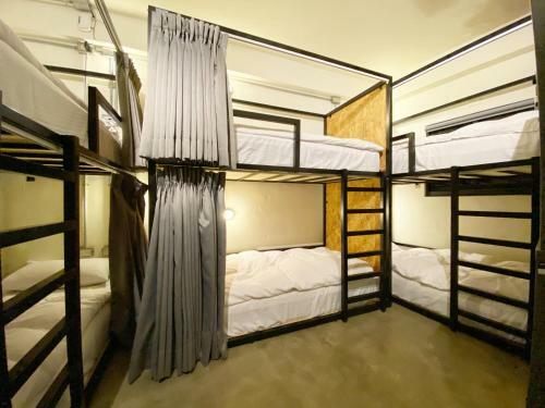 Fengjia Living Lab Hostel