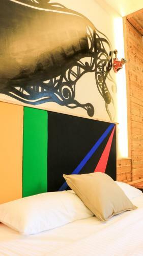 Bed & Breakfast Liyar House