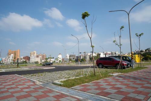 Front Yard Villa