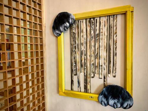 Hostal Shadow House