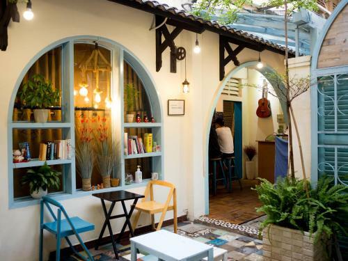 Hotel Kha Hostel & Cafe