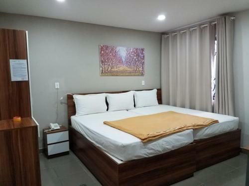 Lee Hotel
