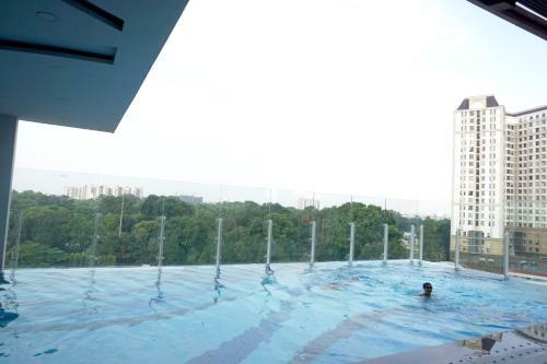 Five Star Studio Apartment Near Airport