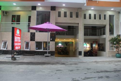 Sai Gon River Hotel