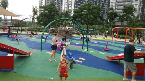 Lux Apartment- Vinhomes Central Park