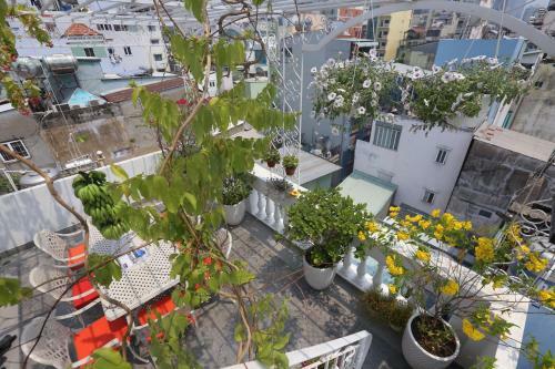 Full House Hostel