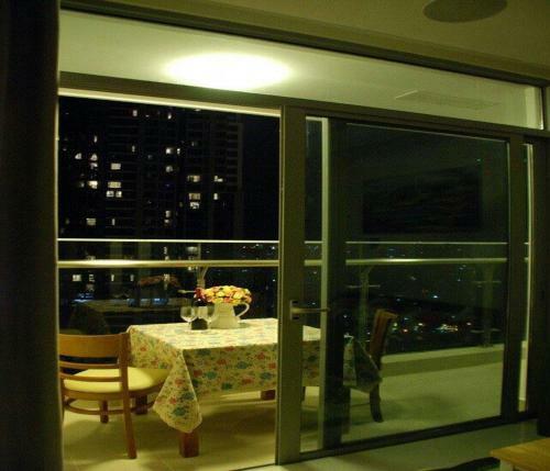 Apartamento Vinhomes Central Park 2 Capitalland