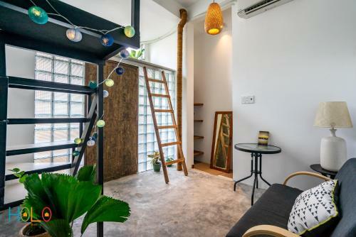 Holo Ben Thanh Saigon - Serviced Homestay
