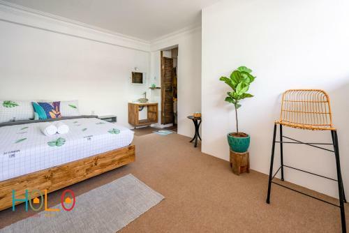 Holo Ben Thanh Saigon - Serviced Homestay