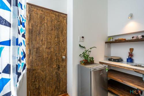 Holo Ben Thanh Saigon - Serviced Homestay