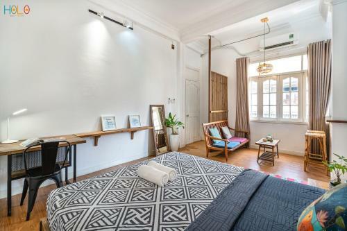 Holo Ben Thanh Saigon - Serviced Homestay
