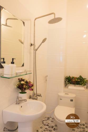 Hostal Saigon April Homestay