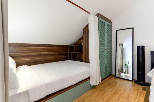 Leaf Signature Hotel - L� Group