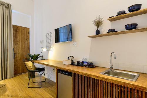Leaf Signature Hotel - L� Group