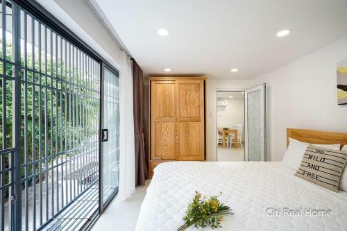 Xavia Thao Dien Apartment
