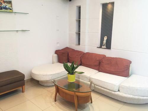 Hanz Hotel & Apartment Nguyen Oanh Saigon