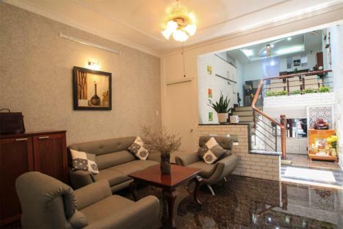 Hanz Hotel & Apartment Nguyen Oanh Saigon
