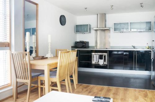 City Stay - Vizion Garden Apartments