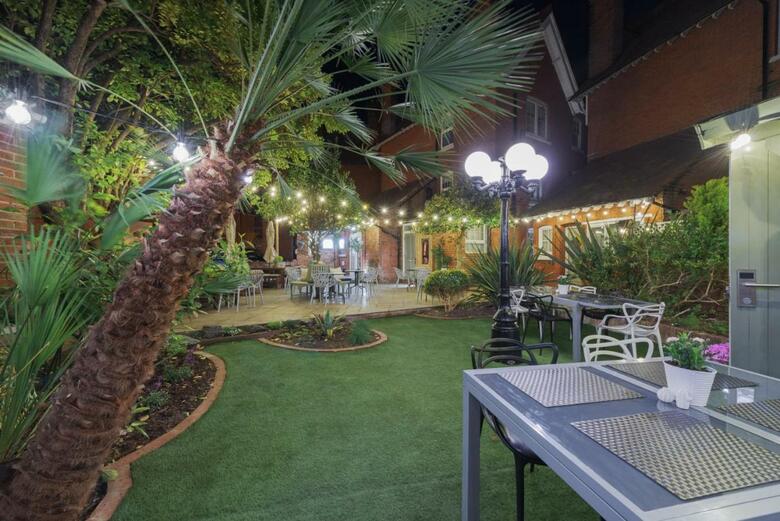 Florence House Boutique Hotel And Restaurant