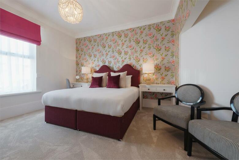 Somerset House Boutique Hotel And Restaurant