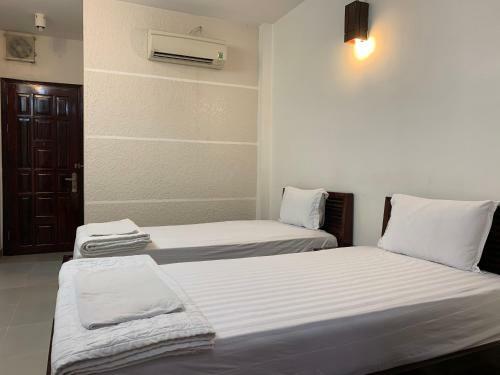 Hotel Kh�ch S?n ?�nh ?�nh