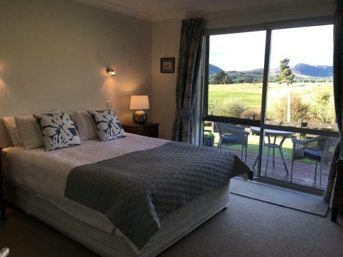 Bed & Breakfast Kinloch Lake & Golf Views