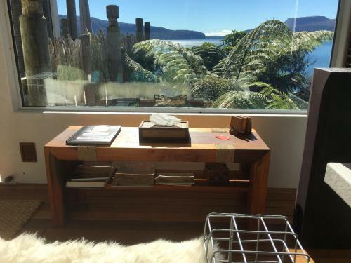 Hostal Te Whare -lake Tarawera Tree-top Nest