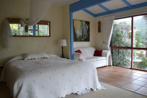 Great Barrier Oasis Lodge