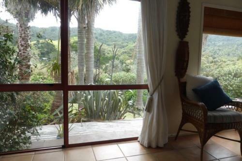 Great Barrier Oasis Lodge