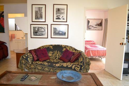 Great Barrier Oasis Lodge