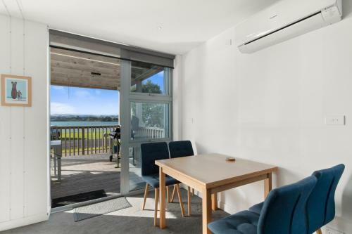 Sunset Seeker - Bowentown Holiday Home