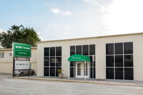 Hotel Bonitto Inn� Manuel