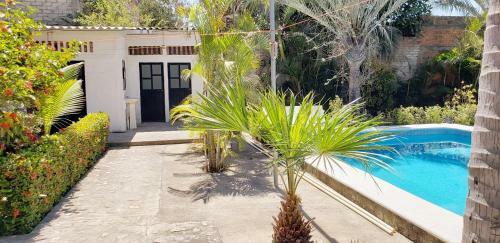 Hotel Villas Del Monte�n