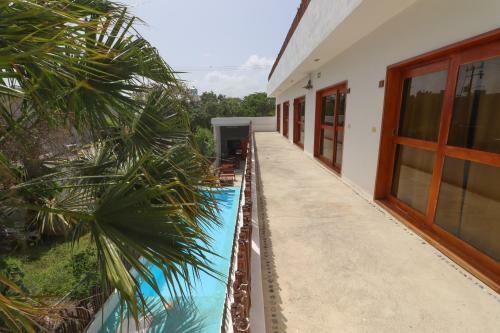 Jh Hotel