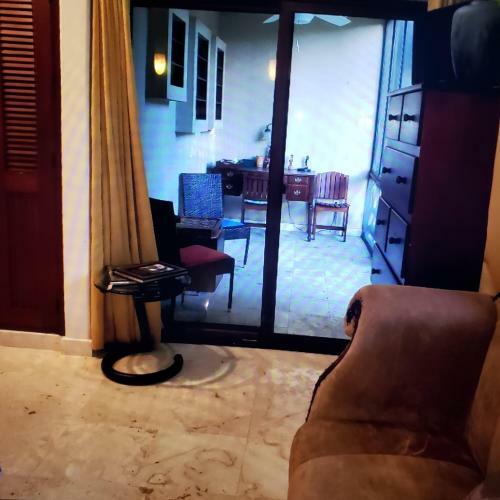 Villa Jaguar Beachfront Luxery Ph