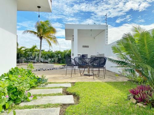 Amazing Villa In Mahahual