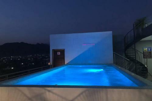 C�modo Studio Dentro de Sierra Apartments, Hasta Para 4 Personas