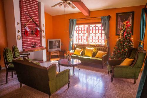 Hotel La Mansi�n Del Alux