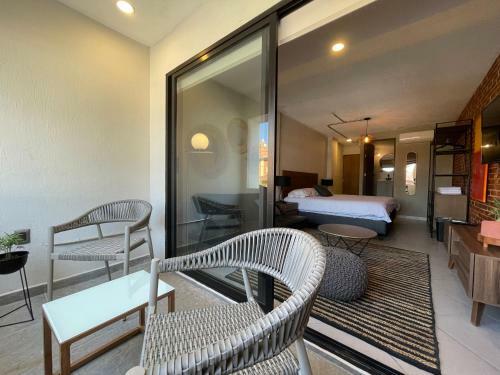 Hotel Estacion Alameda Downtown